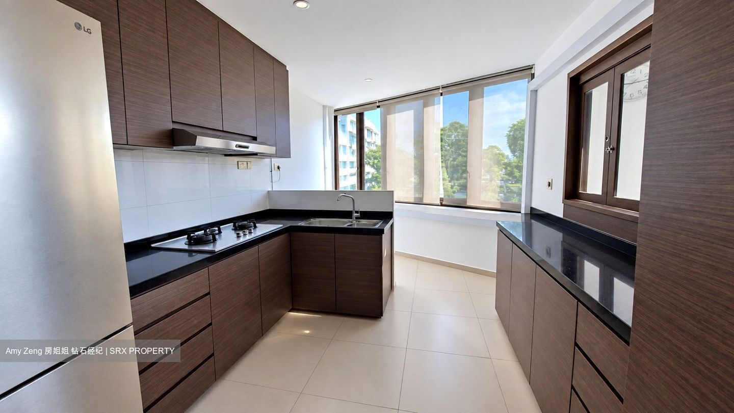 Changi Road (D14), Shop House #624556741